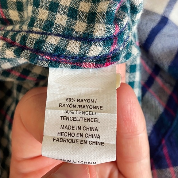 Rails Plaid Button Up Top - Picture 9 of 9